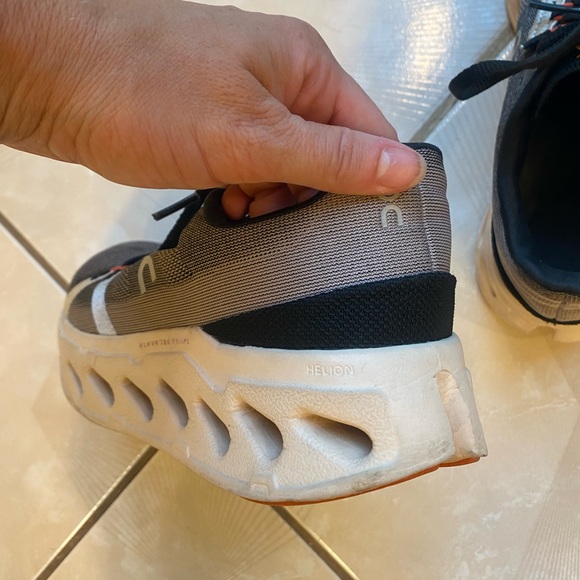 On Running Women’s Athletic Shoes with Red/Orange Accents - Picture 7 of 11